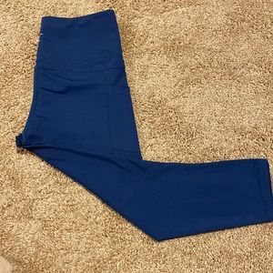 Zyia Navy Pocket Light n Tight Hi-rise Capri 20"